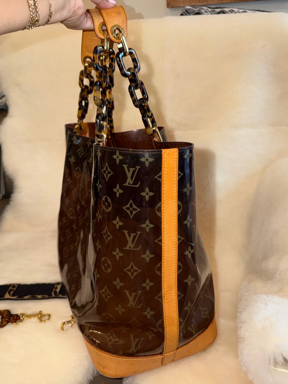 XL Louis Vuitton tote shoulder bag travel bag y2k LV monogram sac amber cavas gm - Picture 10 of 16
